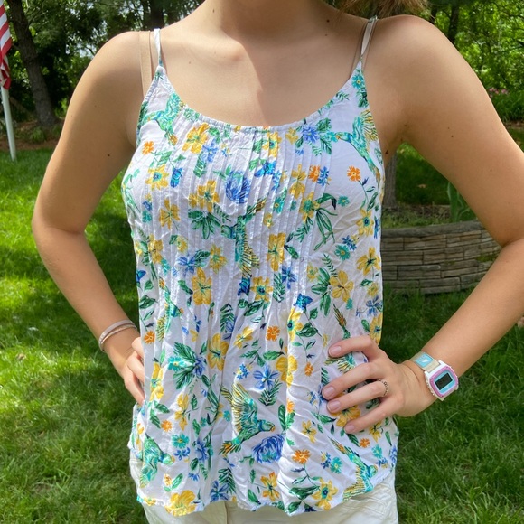 Floral Tank-top - Picture 3 of 3